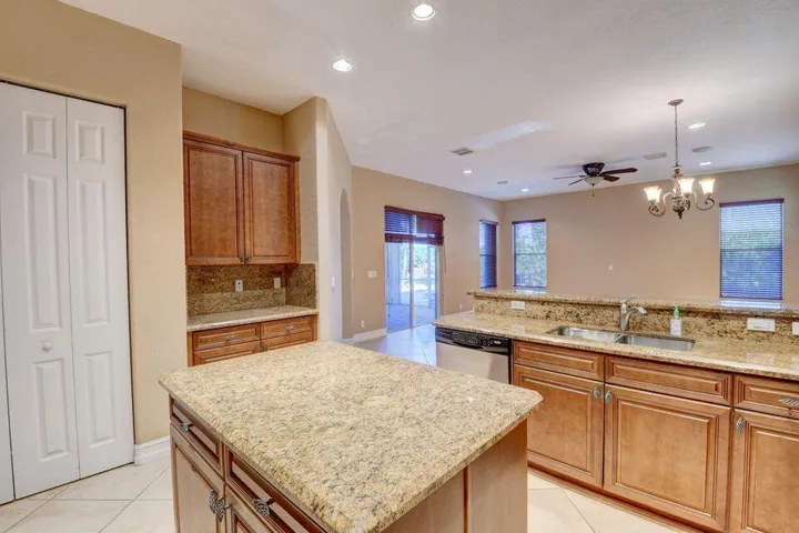 Open Kitchen