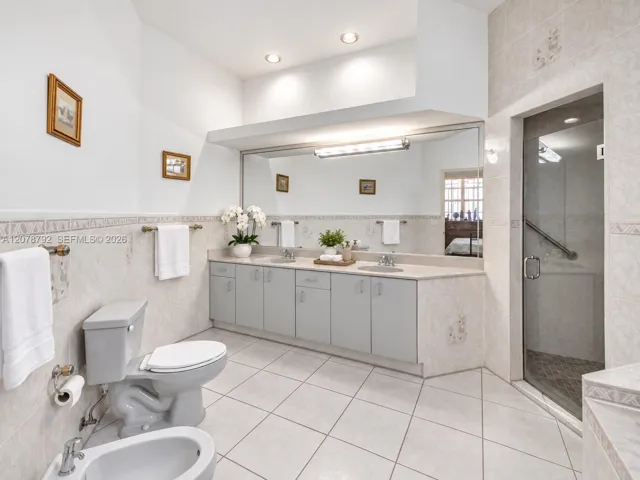 AI-Enhanced Photo – Primary Bathroom
