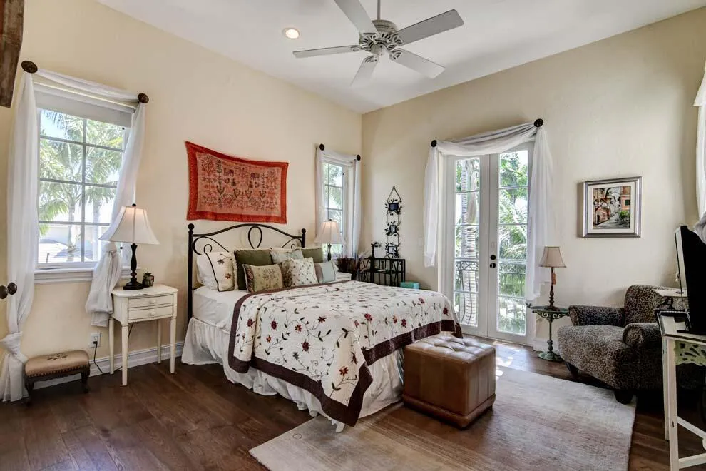 1054 Melaleuca Rd (24)