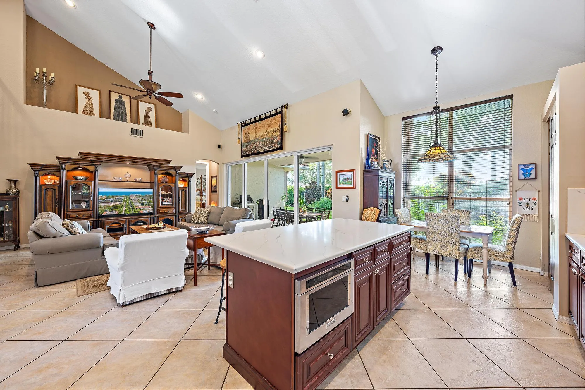 4636 Windward Cove Ln-3