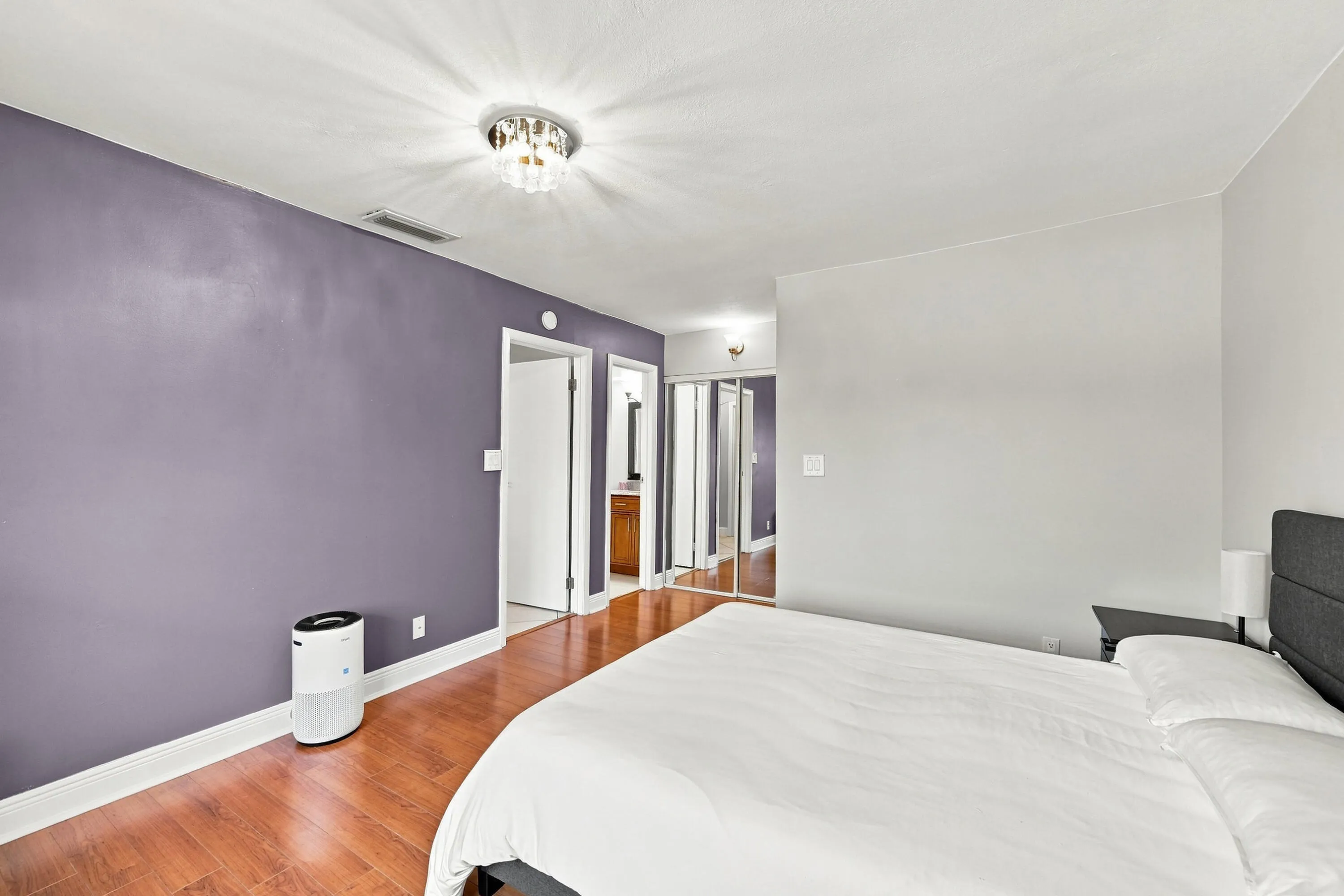 15_bedroom