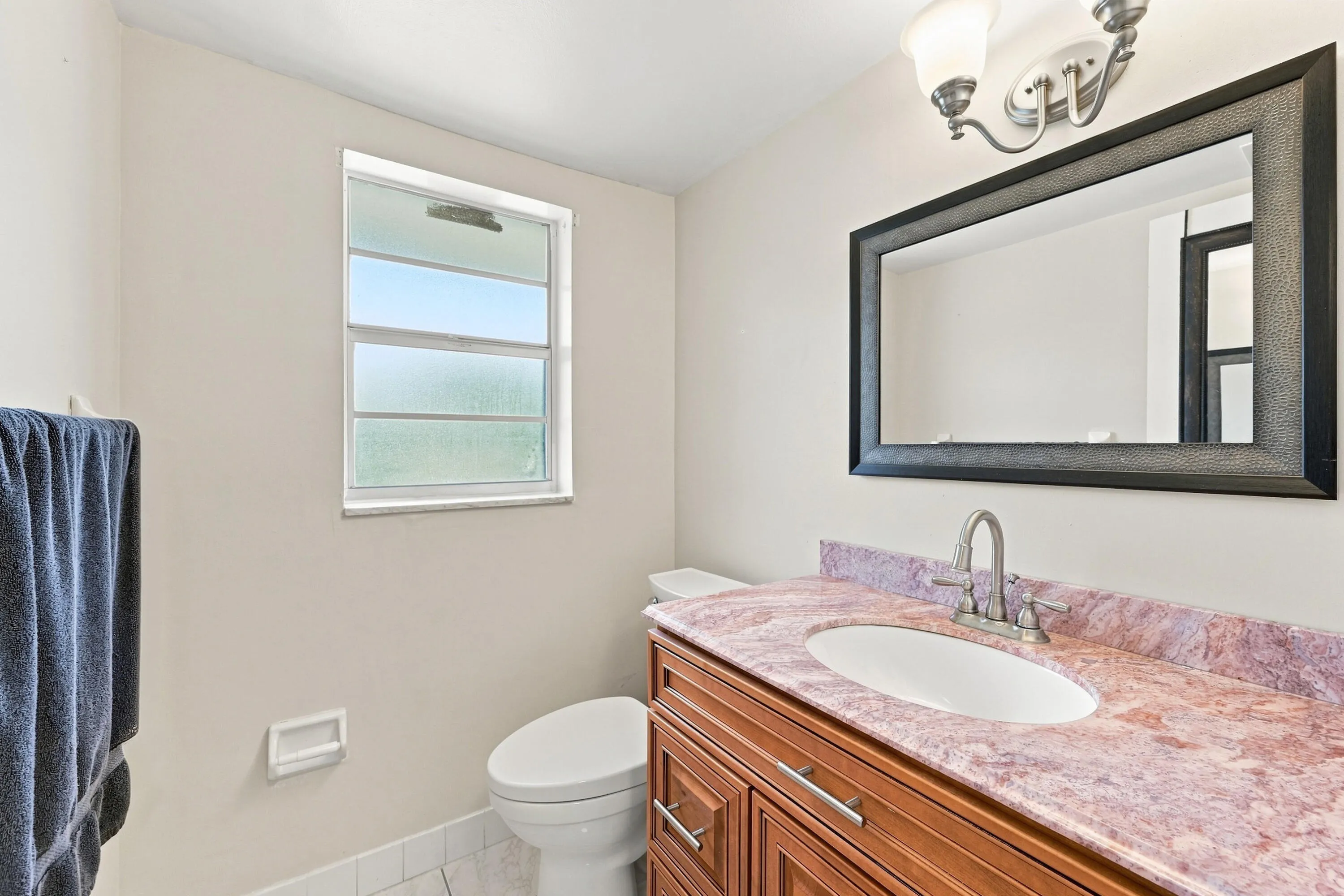 20_bathroom