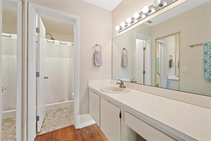 Master ensuite Bathroom