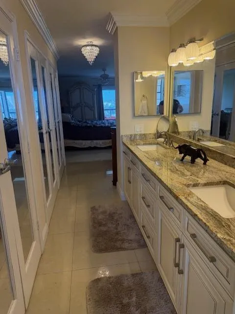 Prime bathroom