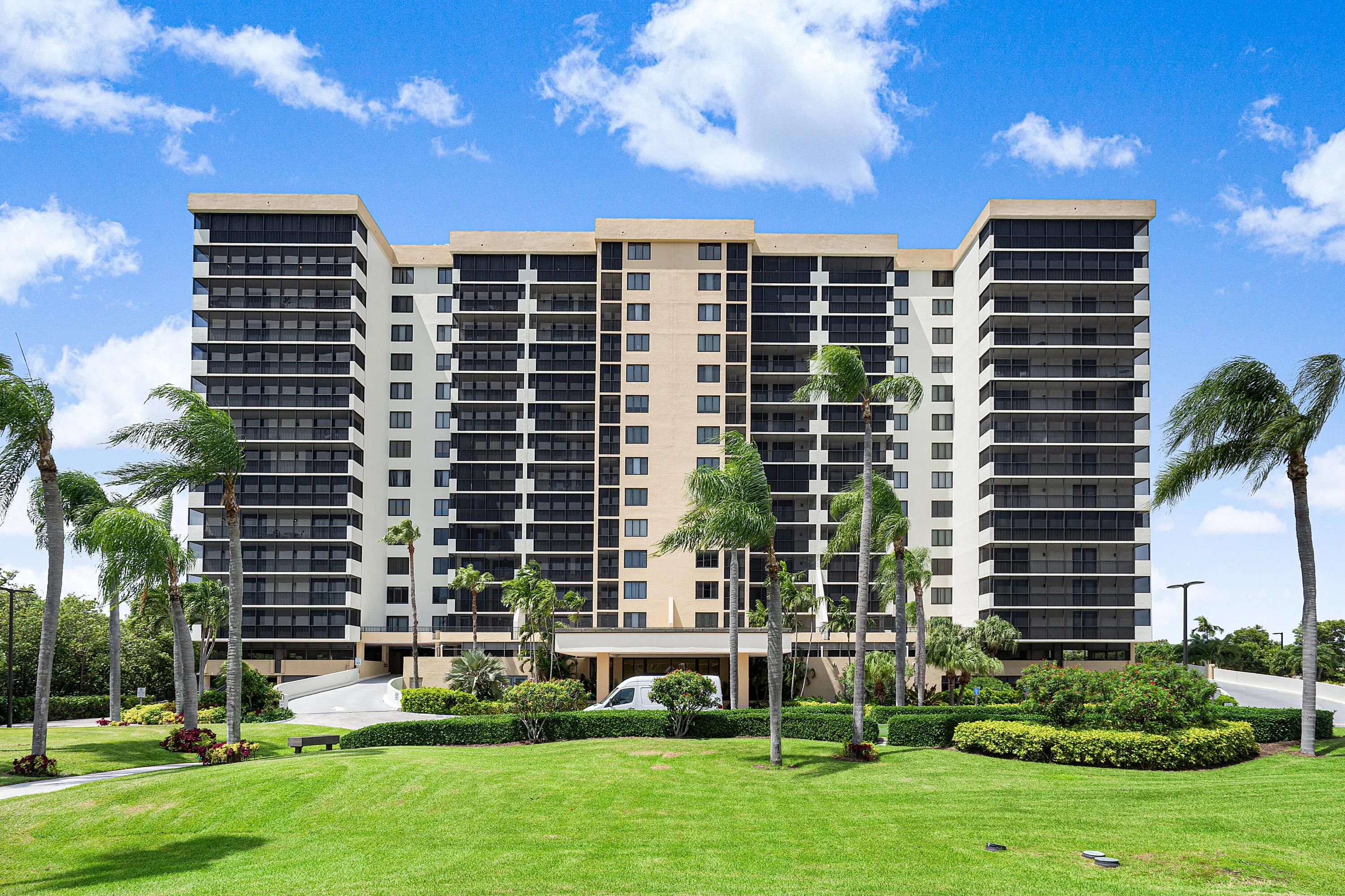 001-3420SouthOceanBoulevard-14X-Highland