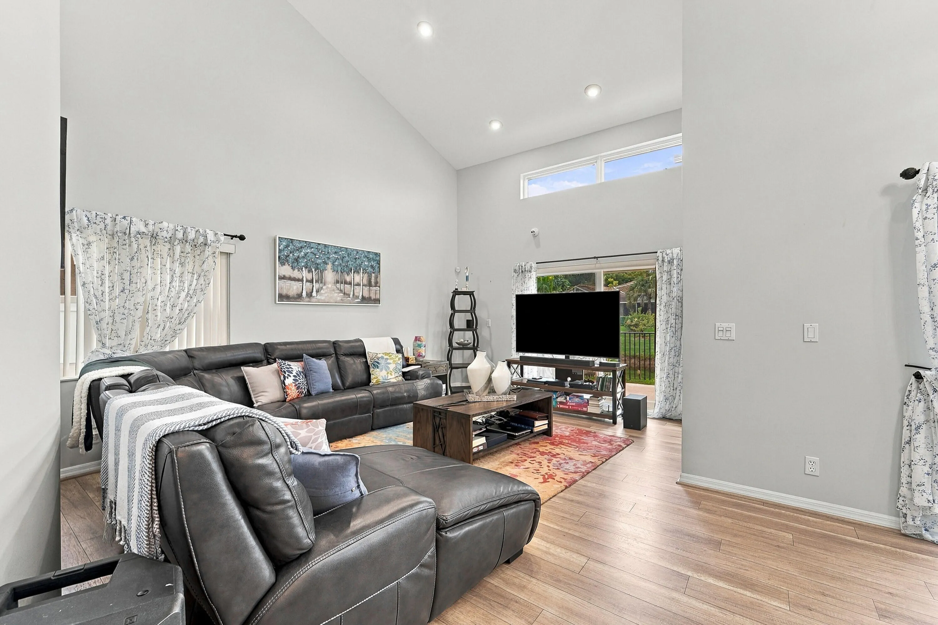 07_living room