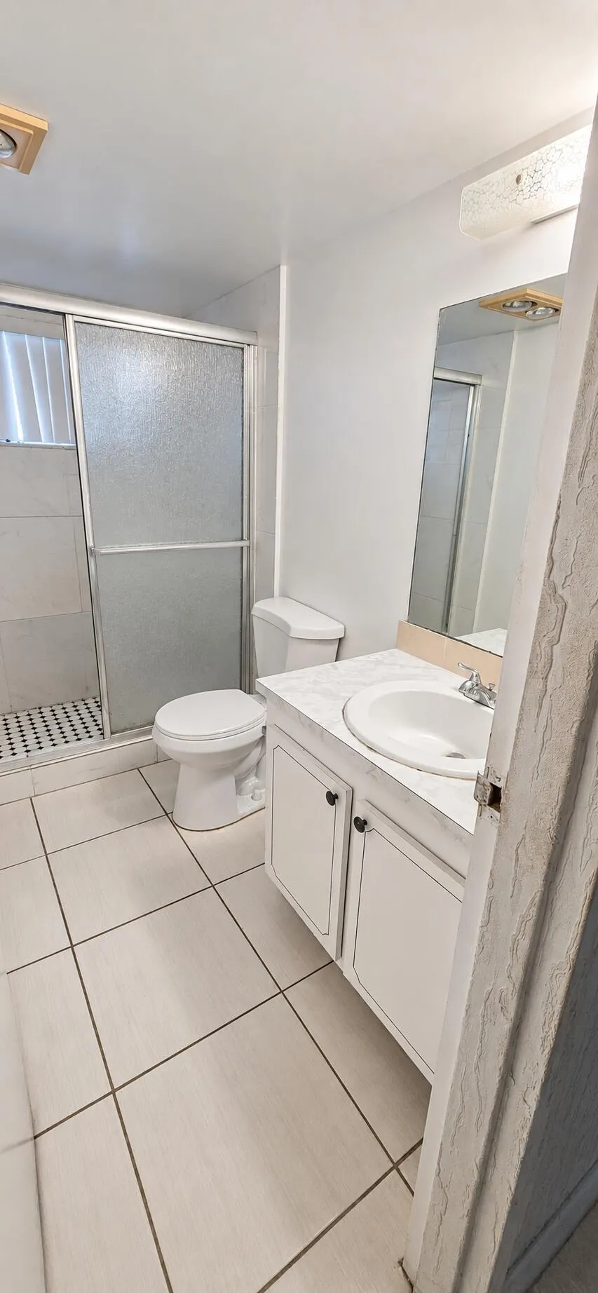 Bathroom1