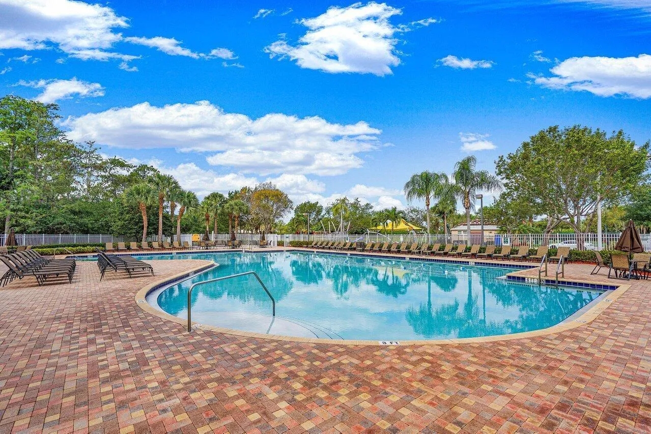 Clubhouse Pool