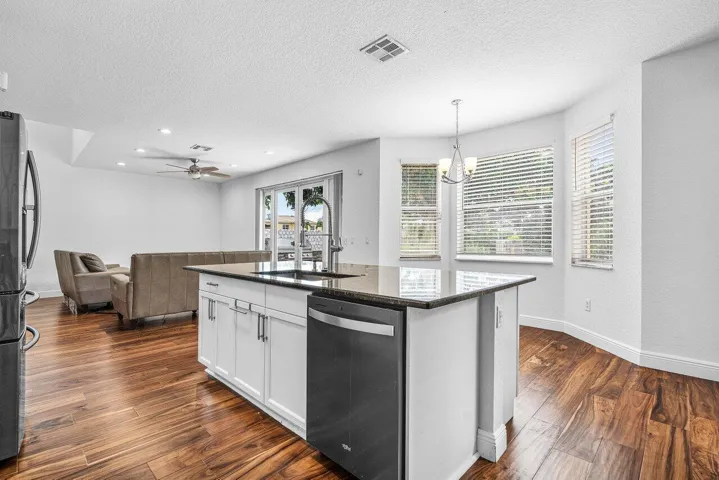 018-6328StonehurstCircle-LakeWorth-FL-33