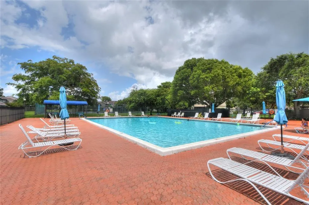 pool 3