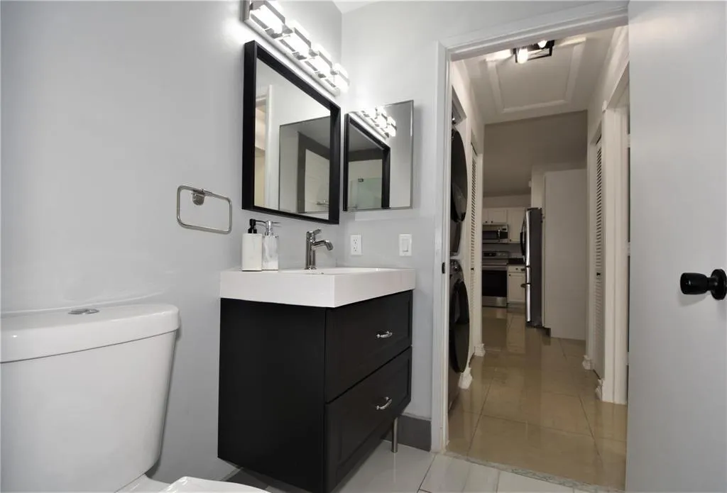 2nd bathroom 1