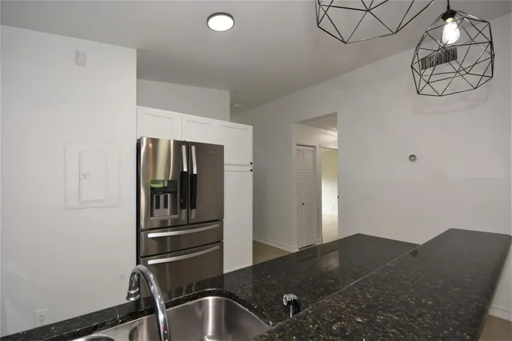 Kitchen 4