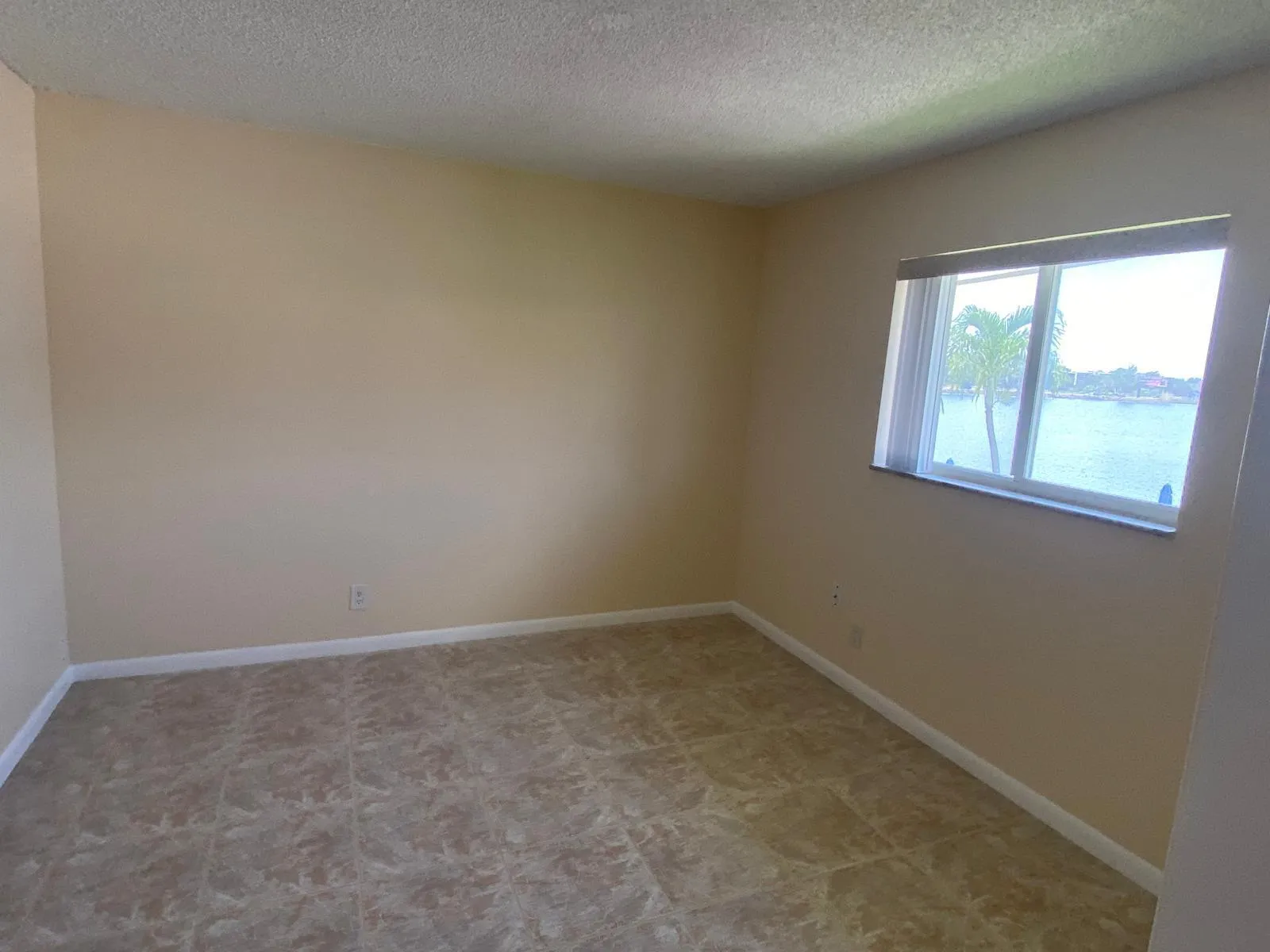 crysa lakes 209 bed