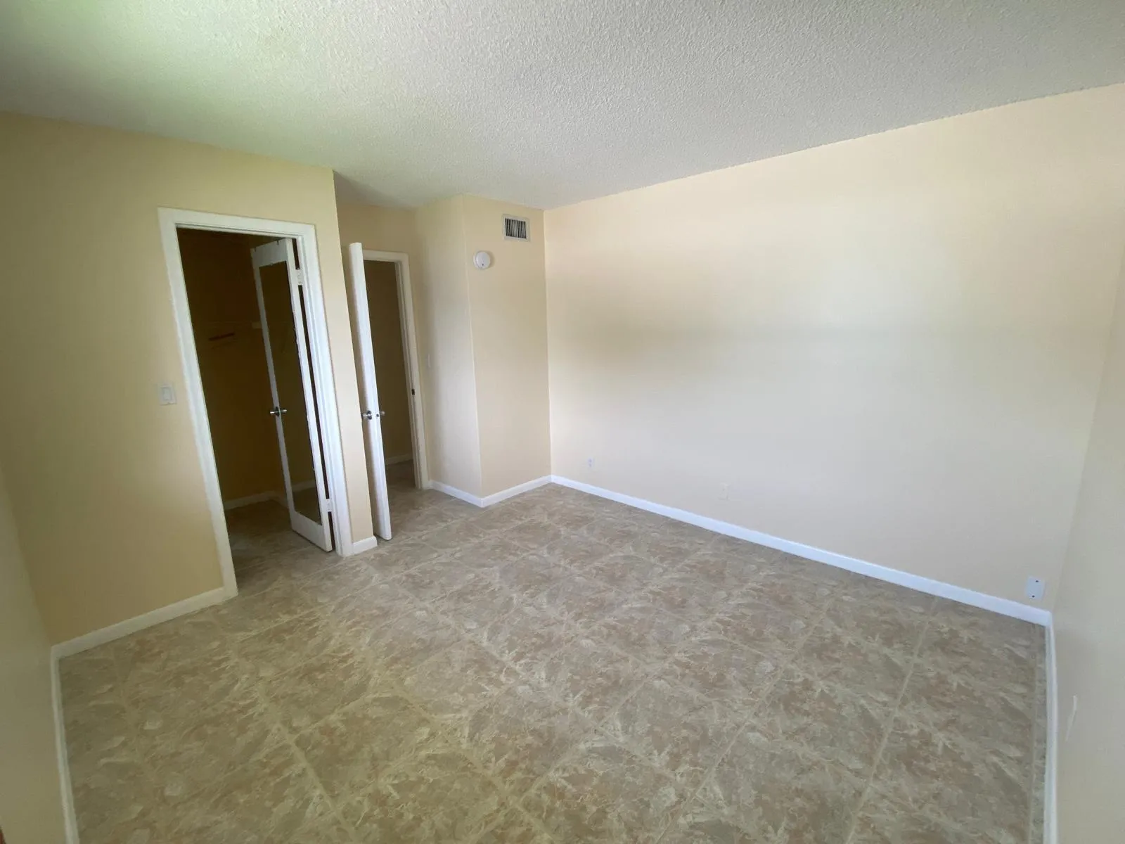 crysa lakes 209 bed 2