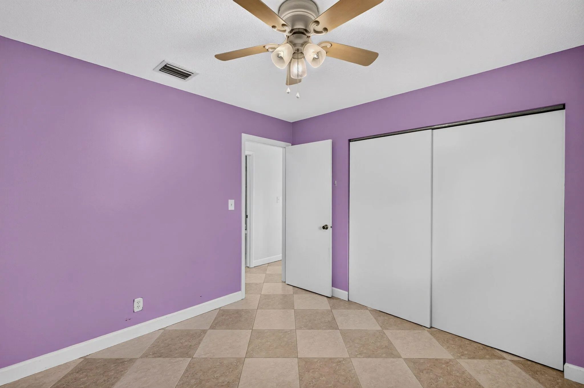 Room is getting painted to white