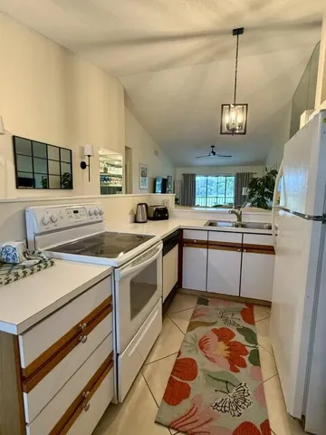 Open Kitchen