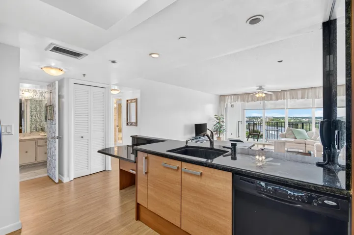 KITCHENOPENS TO LIVING AREA