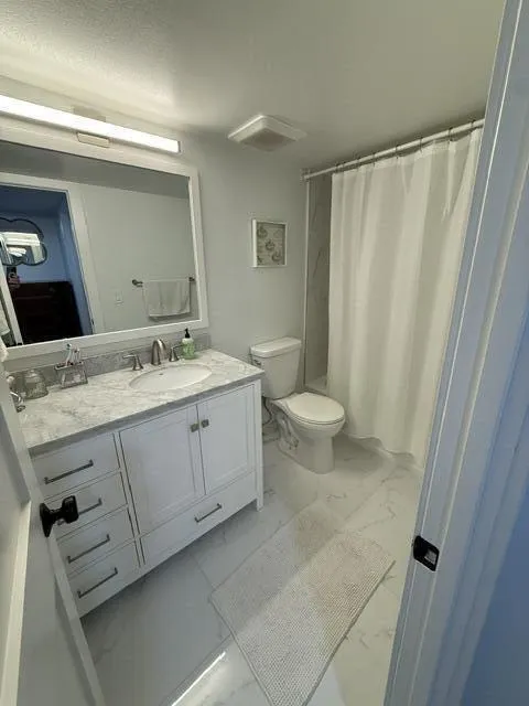 Primary bath