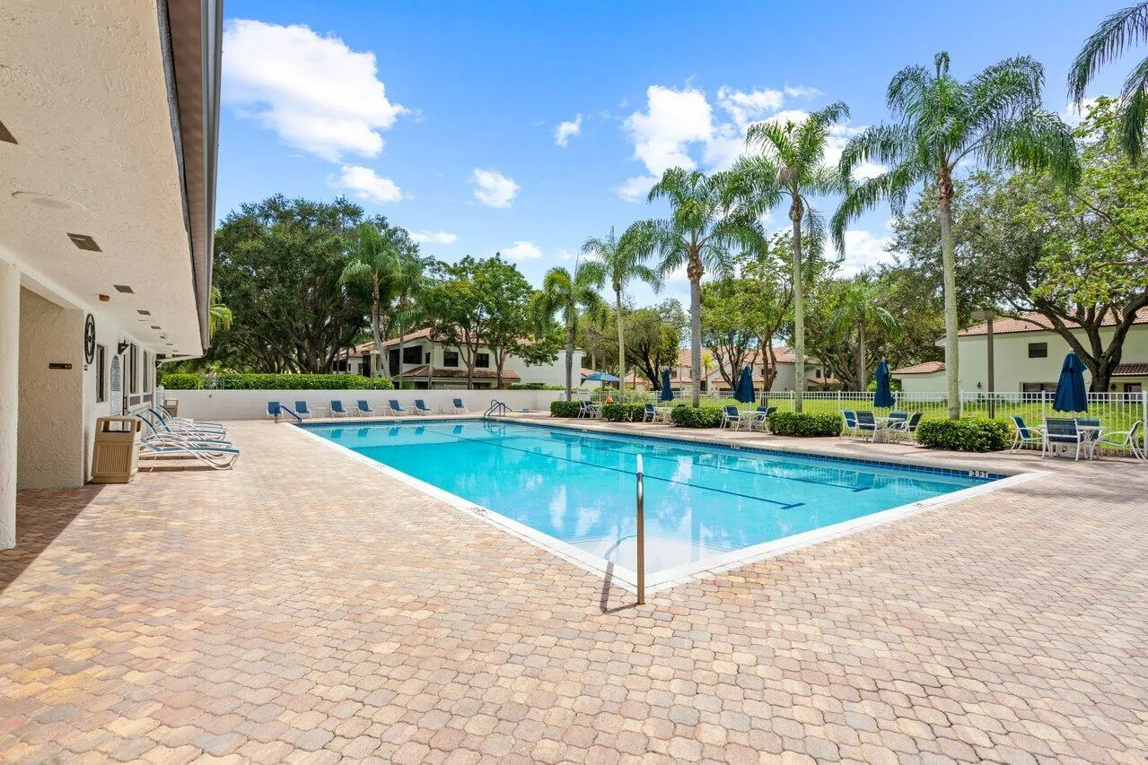 047-2621SpiceberryLane-BoyntonBeach-FL-3