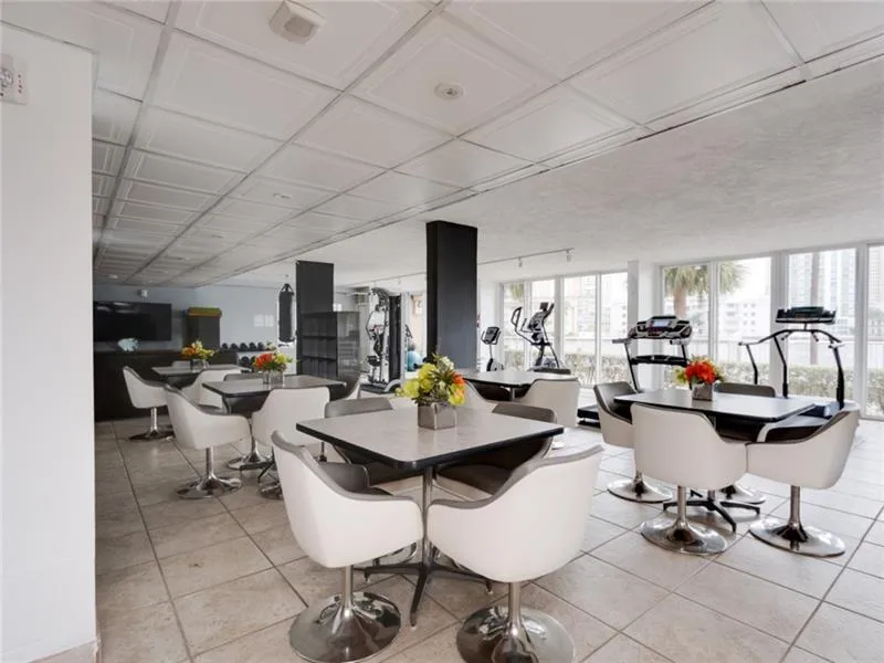 clubhouse 4