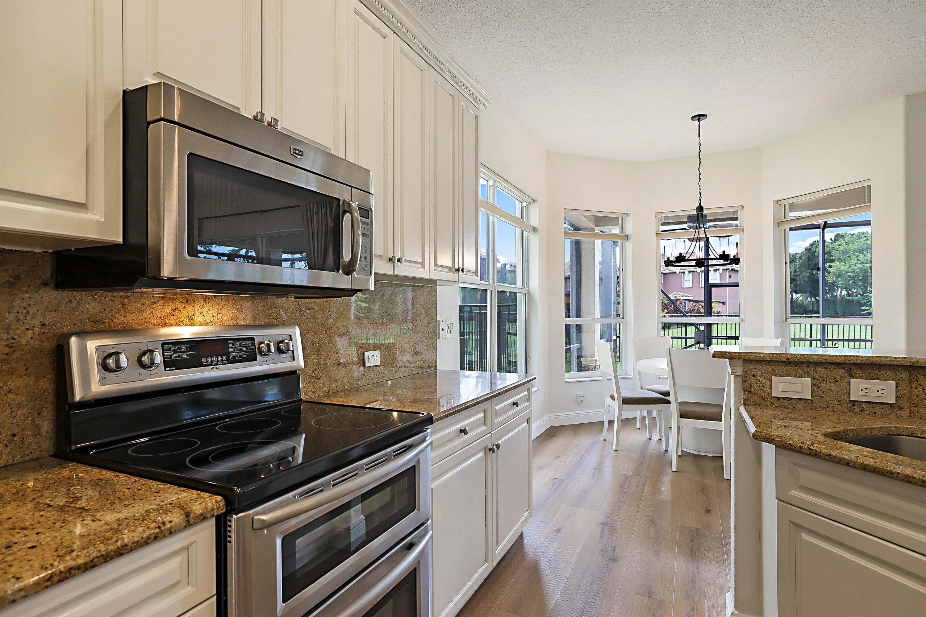 11065 Stone Creek St -16