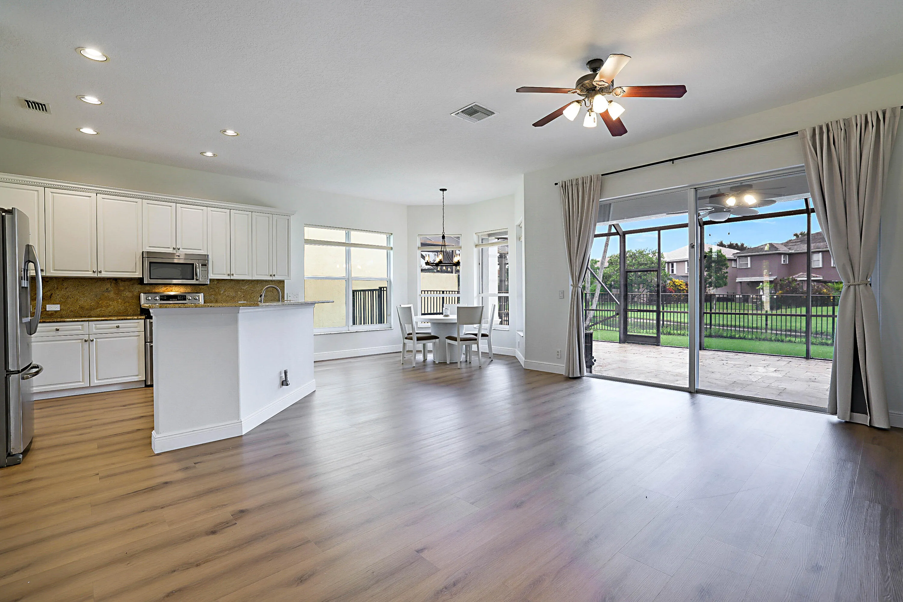 11065 Stone Creek St -20