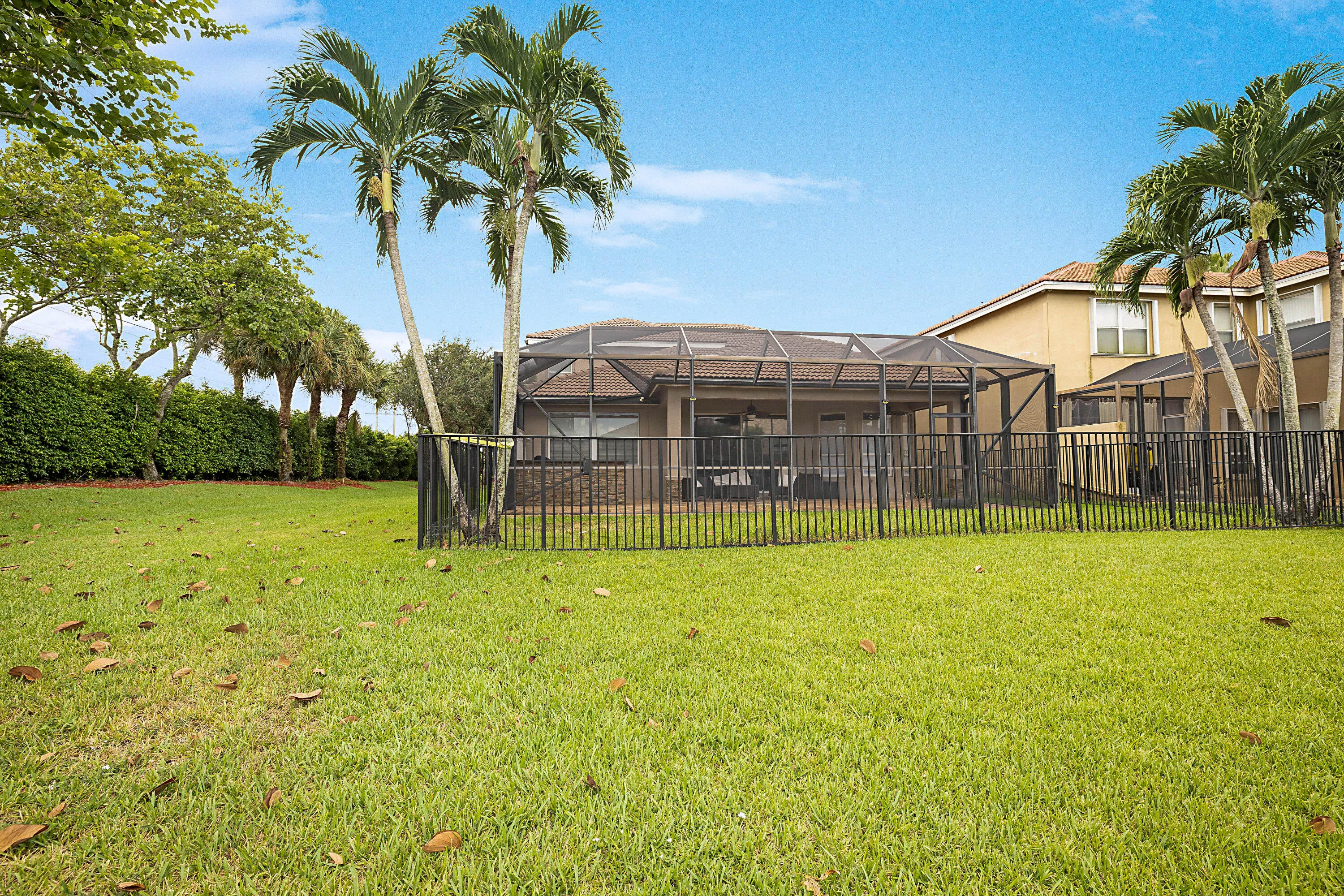 11065 Stone Creek St -53