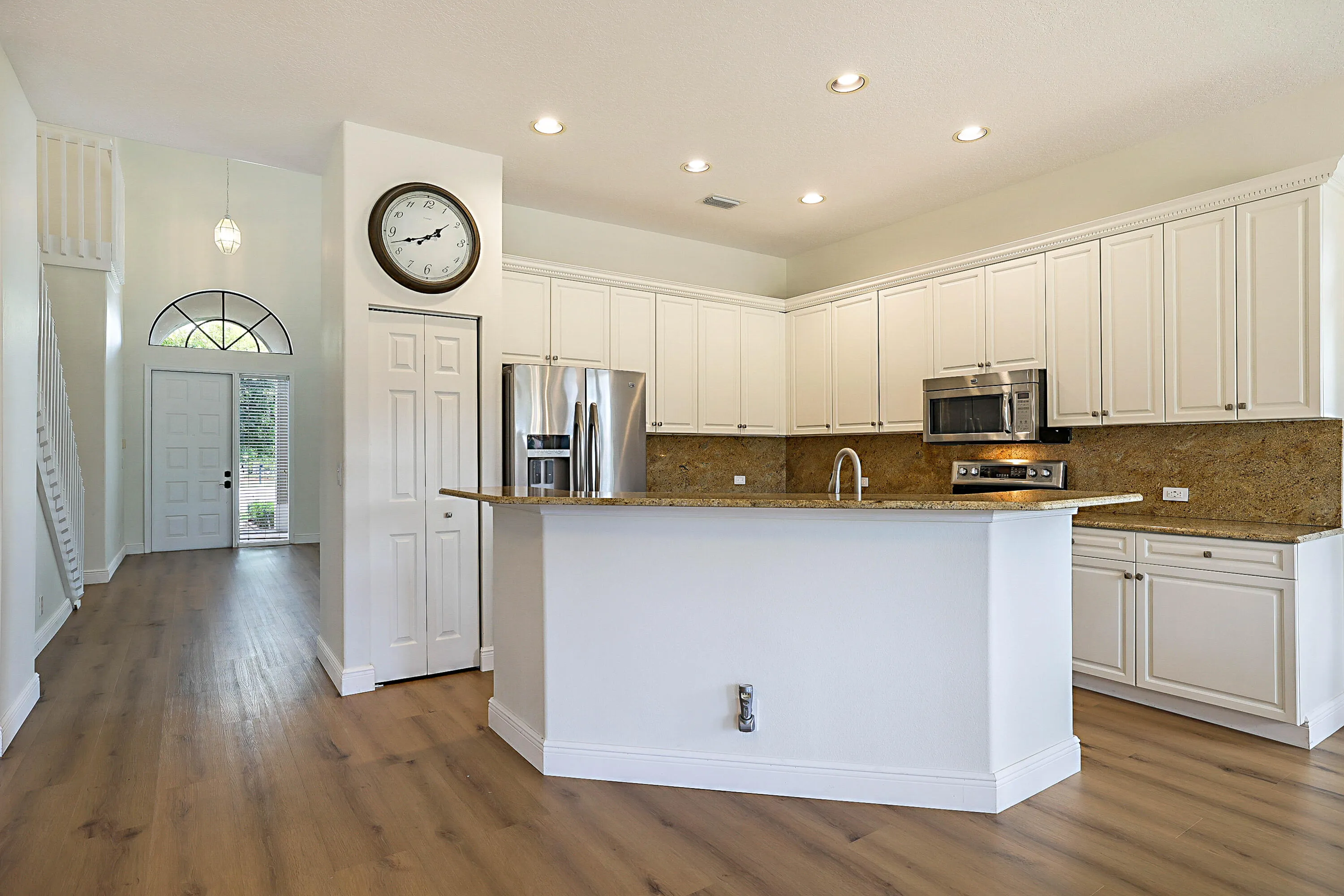 11065 Stone Creek St -13