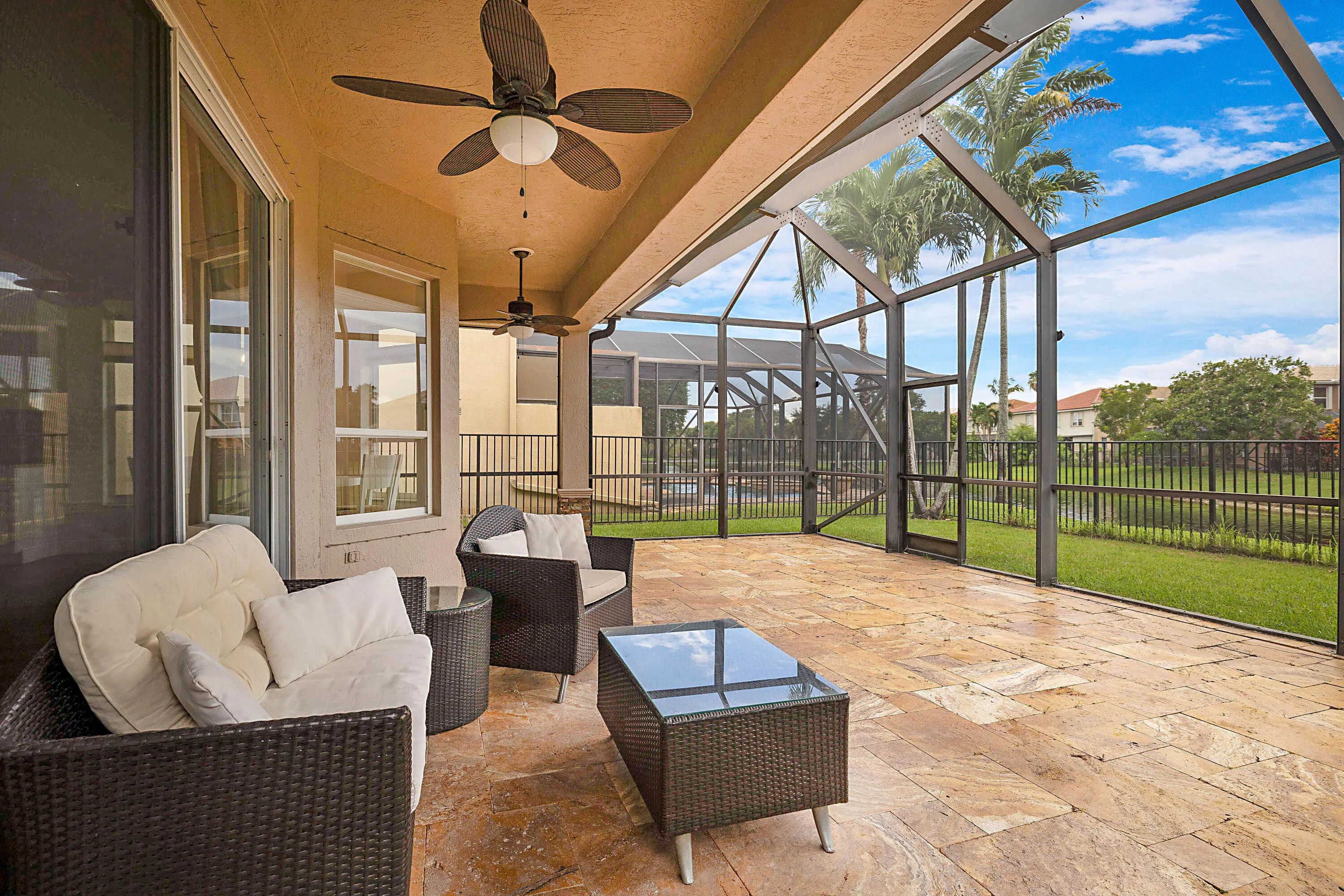 11065 Stone Creek St -43