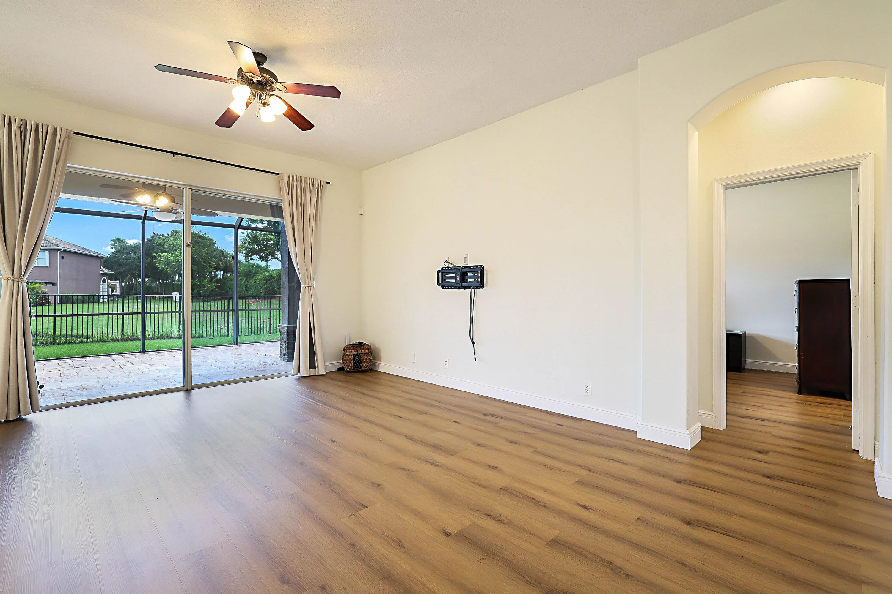 11065 Stone Creek St -23
