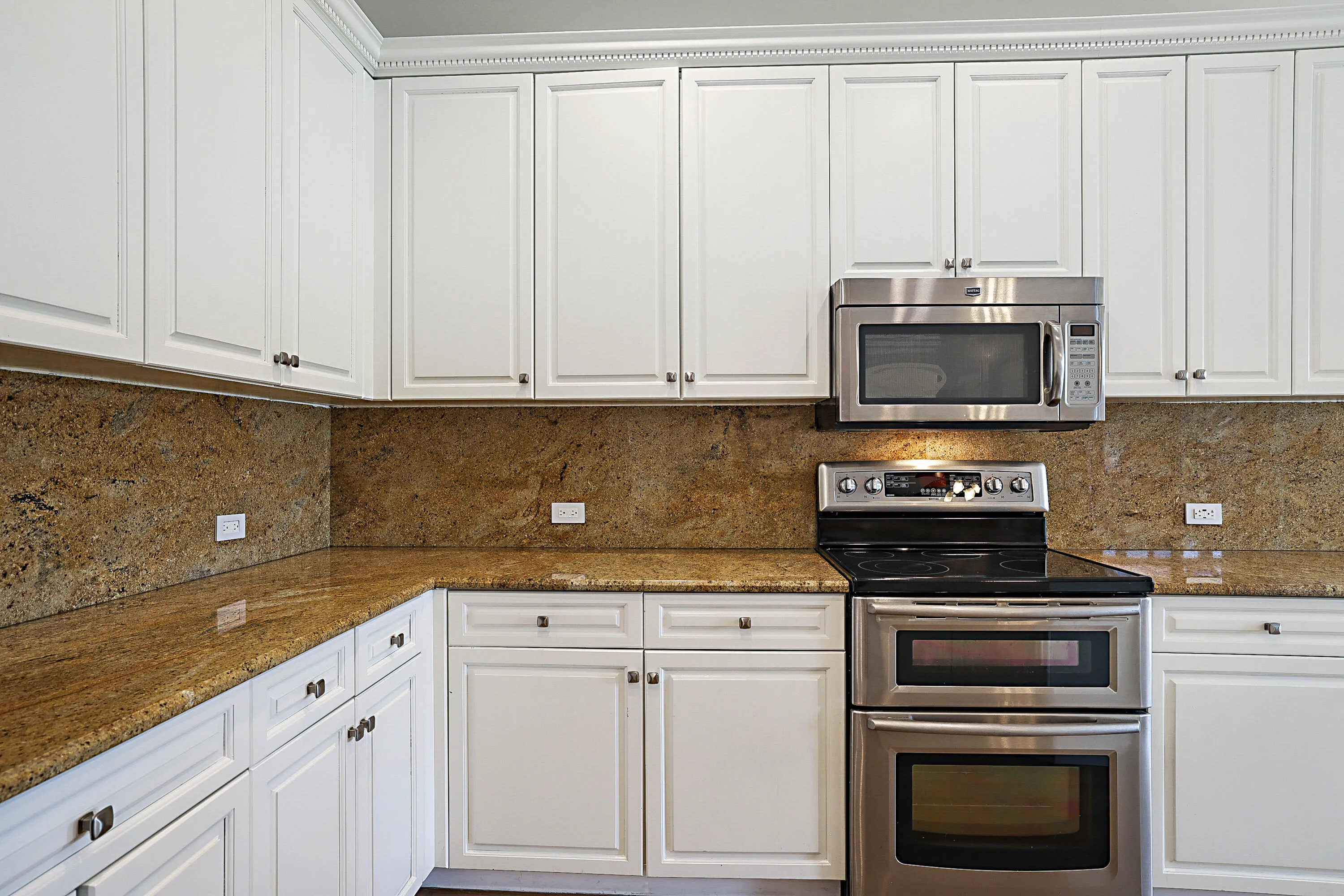 11065 Stone Creek St -18