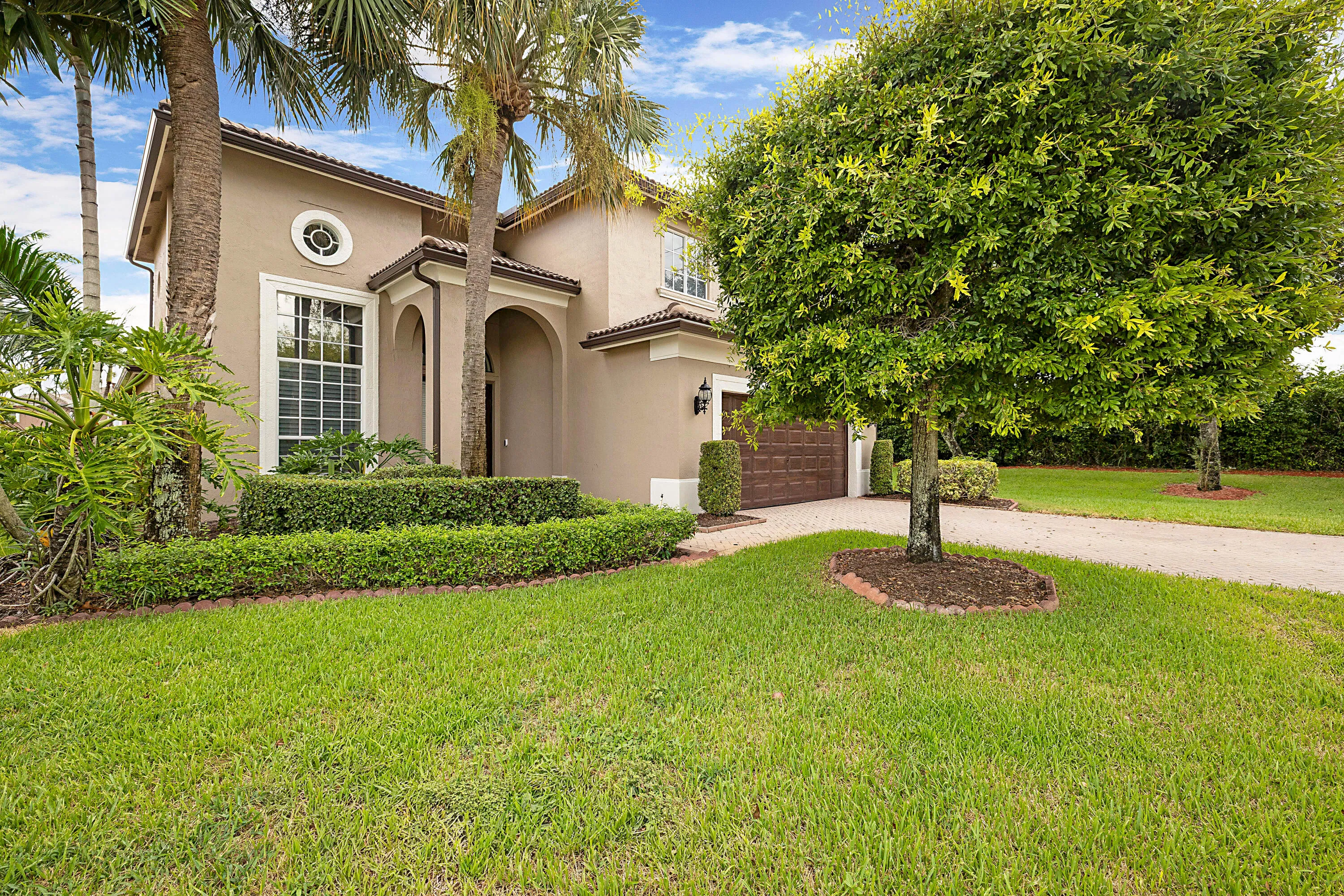 11065 Stone Creek St -56