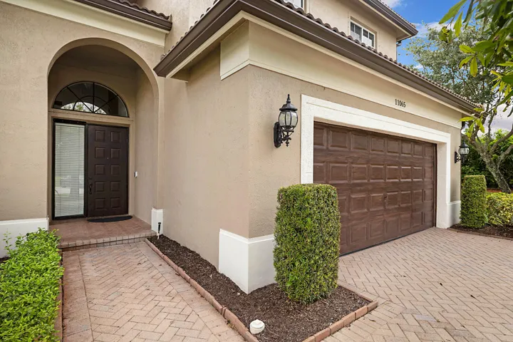 11065 Stone Creek St -5