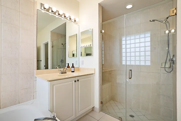 11065 Stone Creek St -30