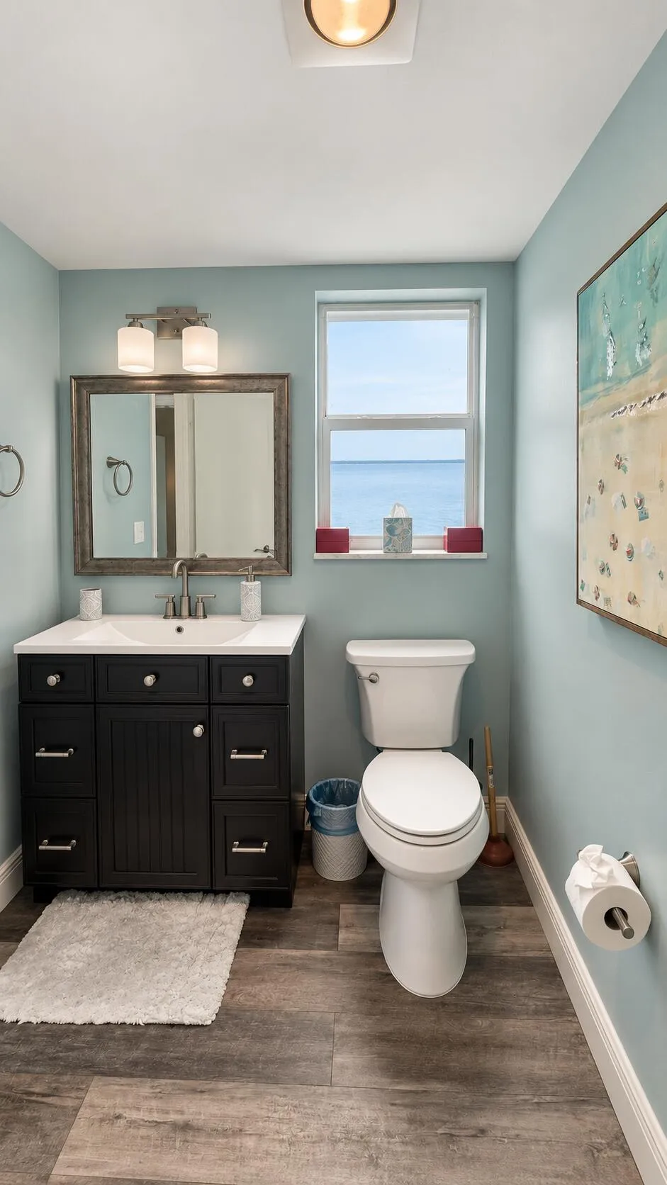 GUEST BATHROOM