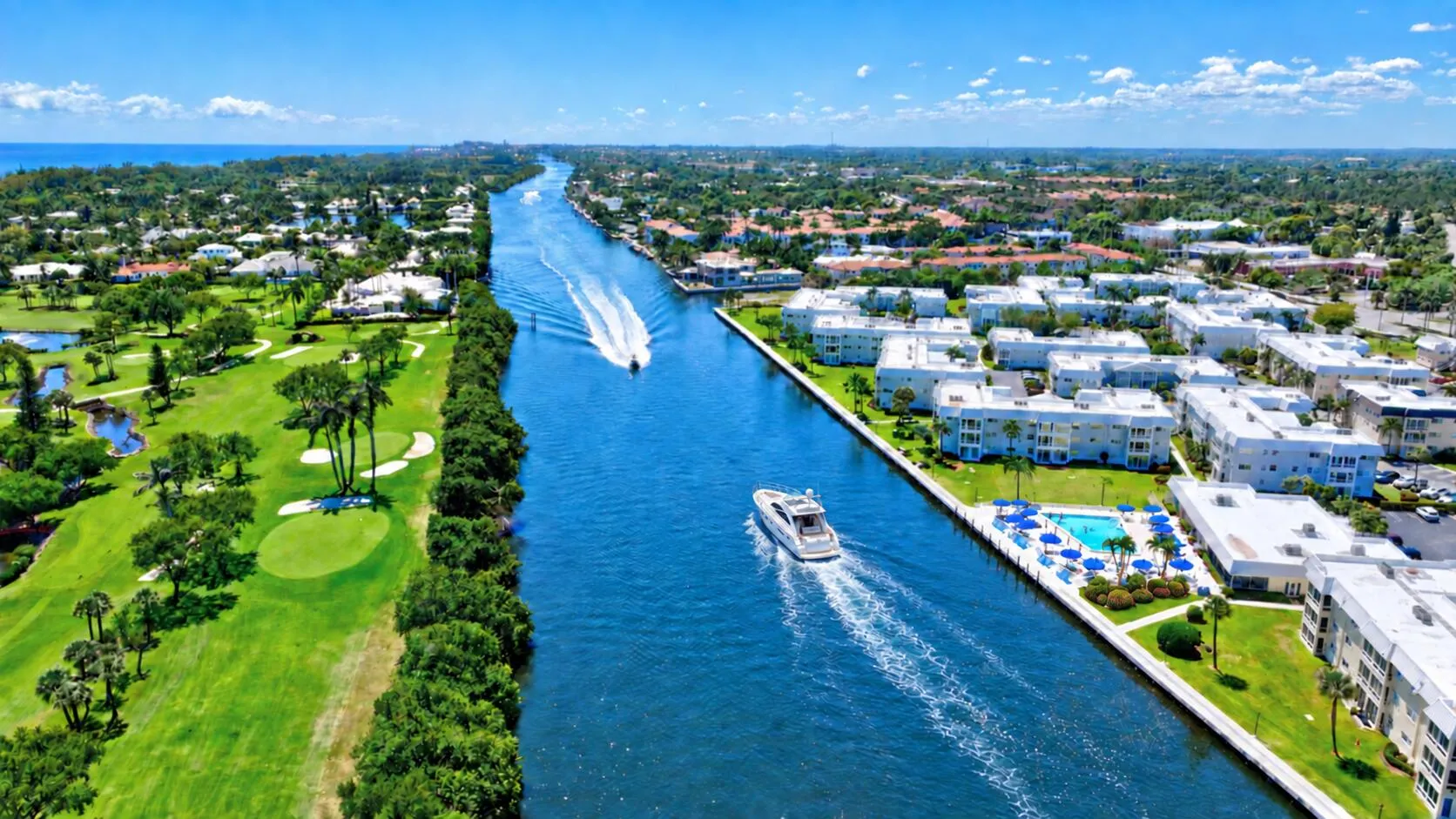 COLONIAL CLUB ON THE INTRACOASTAL