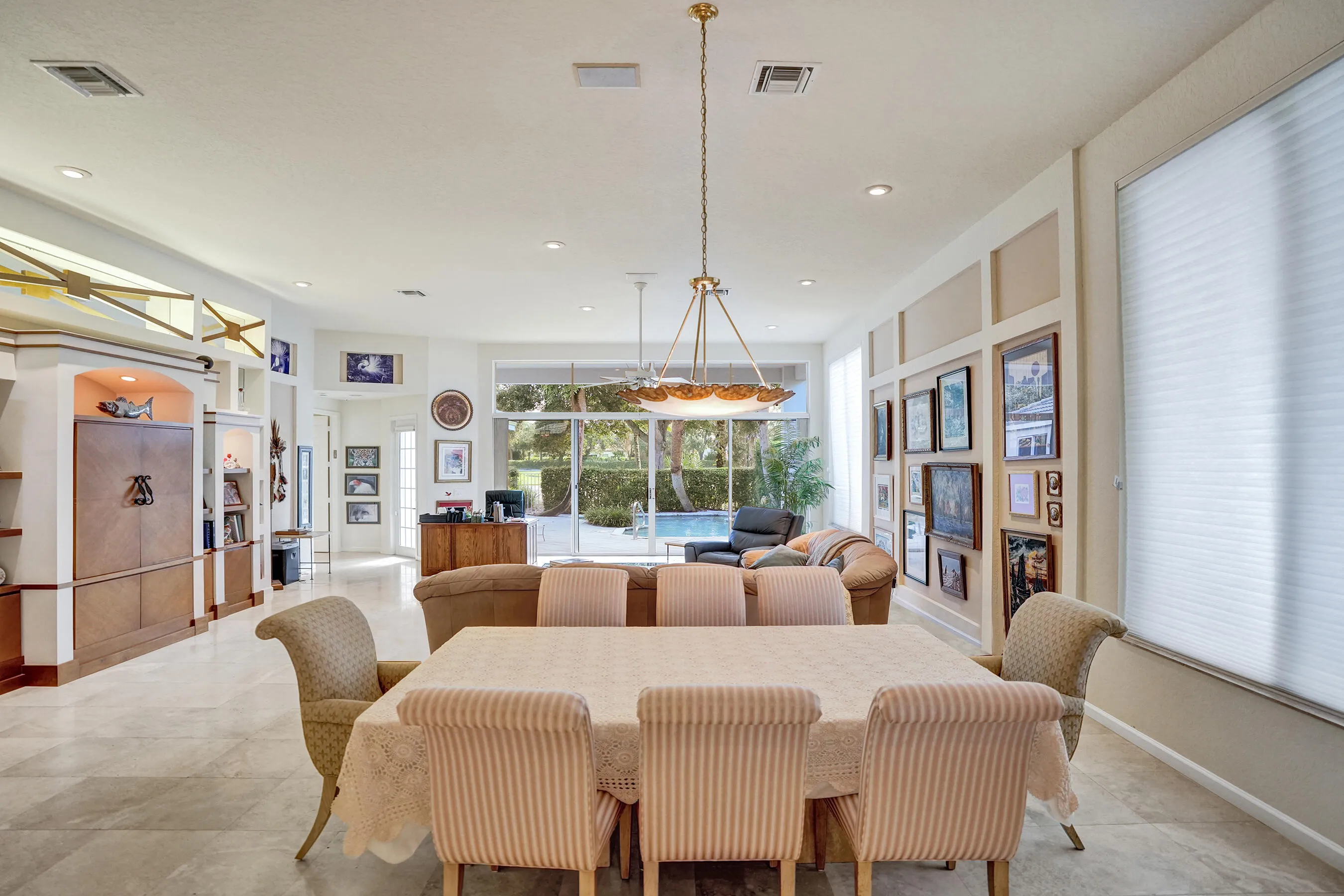 16106 Villa Vizcaya | Limited Golf | AR