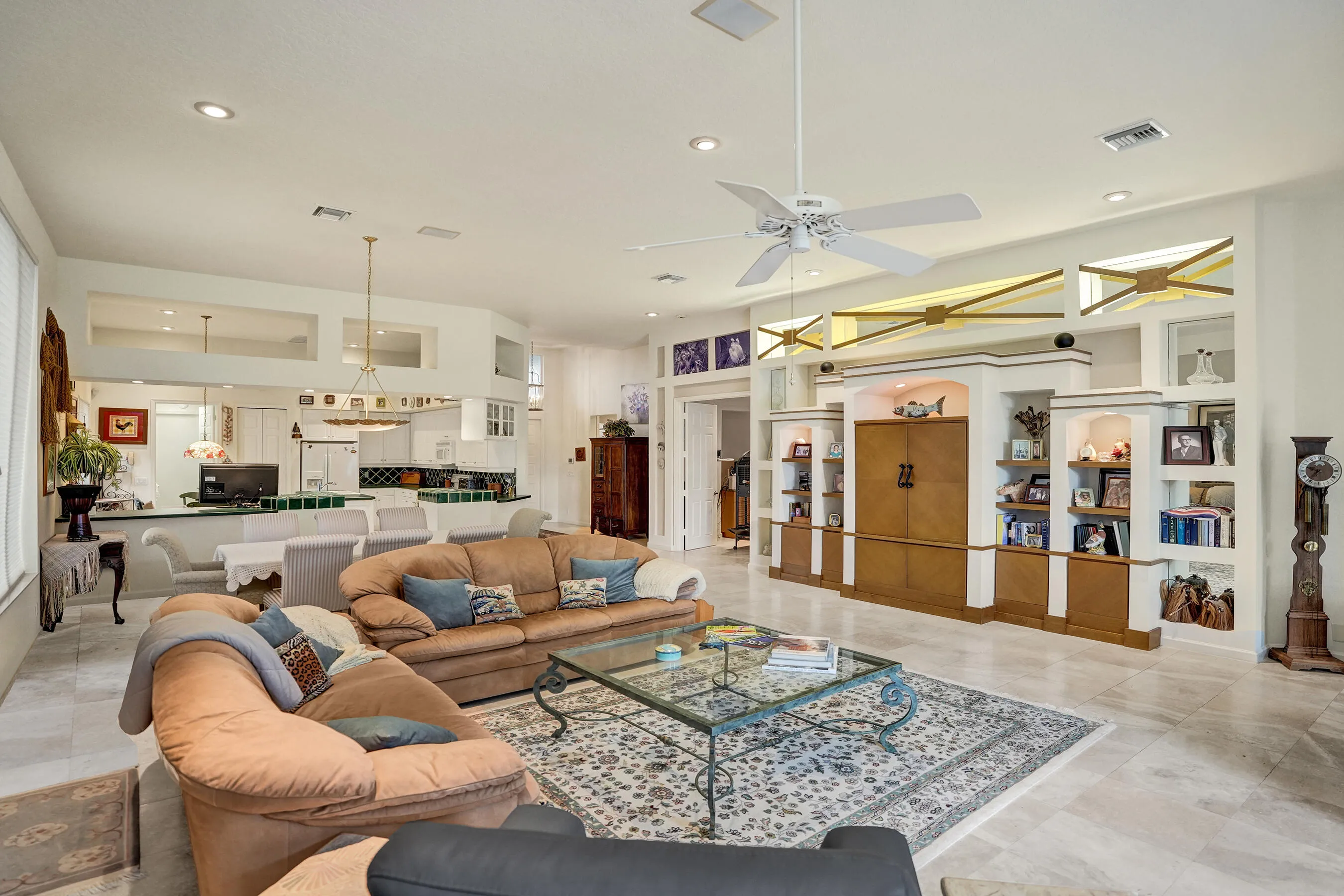 16106 Villa Vizcaya | Limited Golf | AR