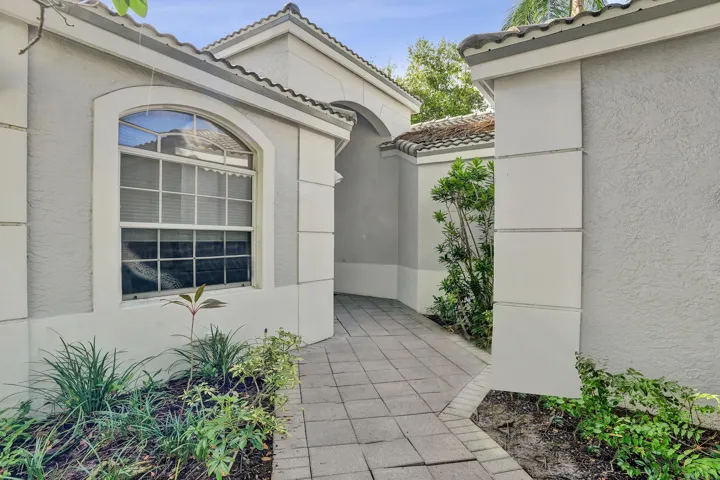 16106 Villa Vizcaya | Limited Golf | AR