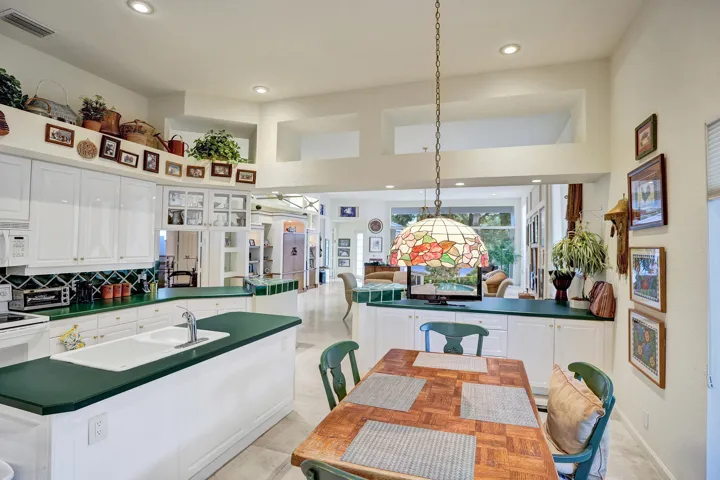 16106 Villa Vizcaya | Limited Golf | AR
