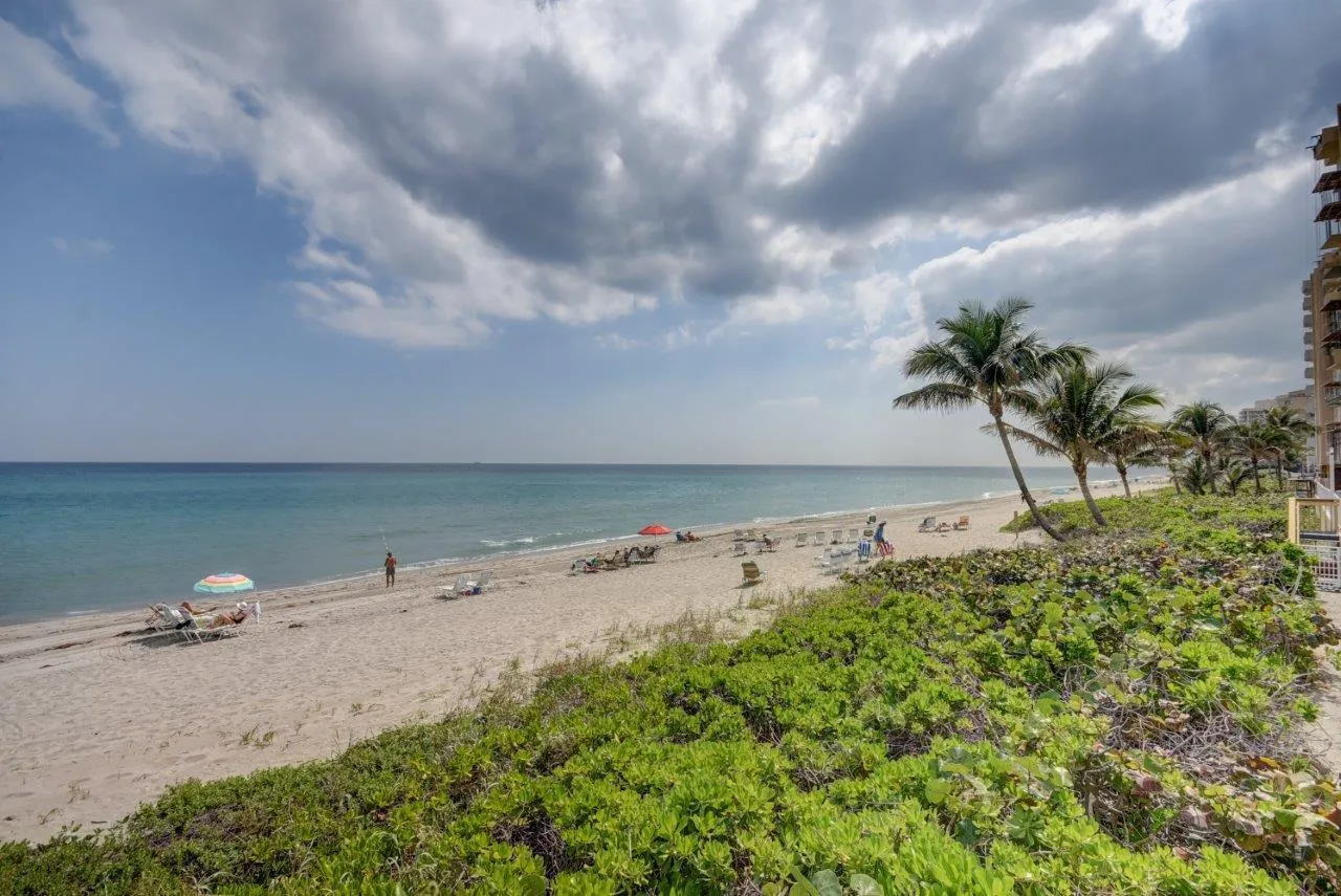 DW 3215 S Ocean Blvd 610-23