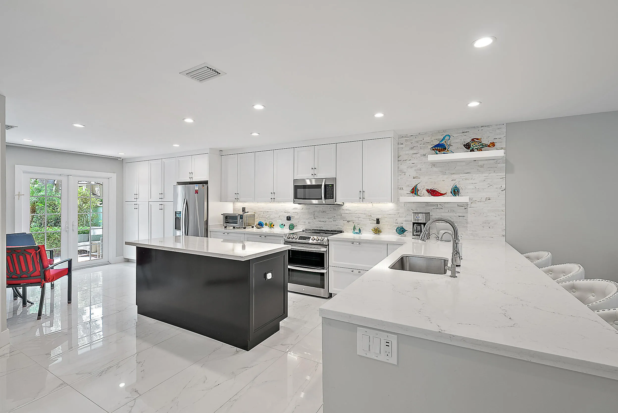 Open Kitchen