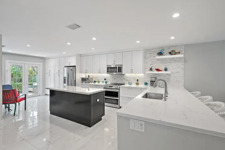 Open Kitchen