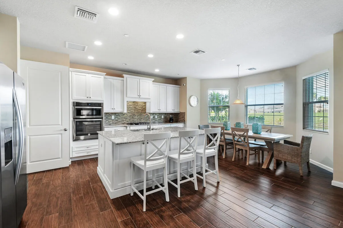 Open Modern Kitchen