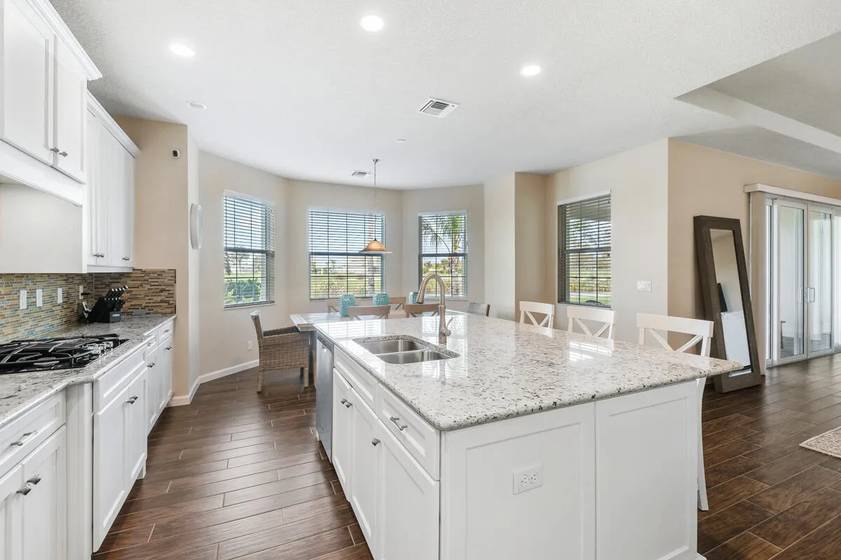 Open Modern Kitchen