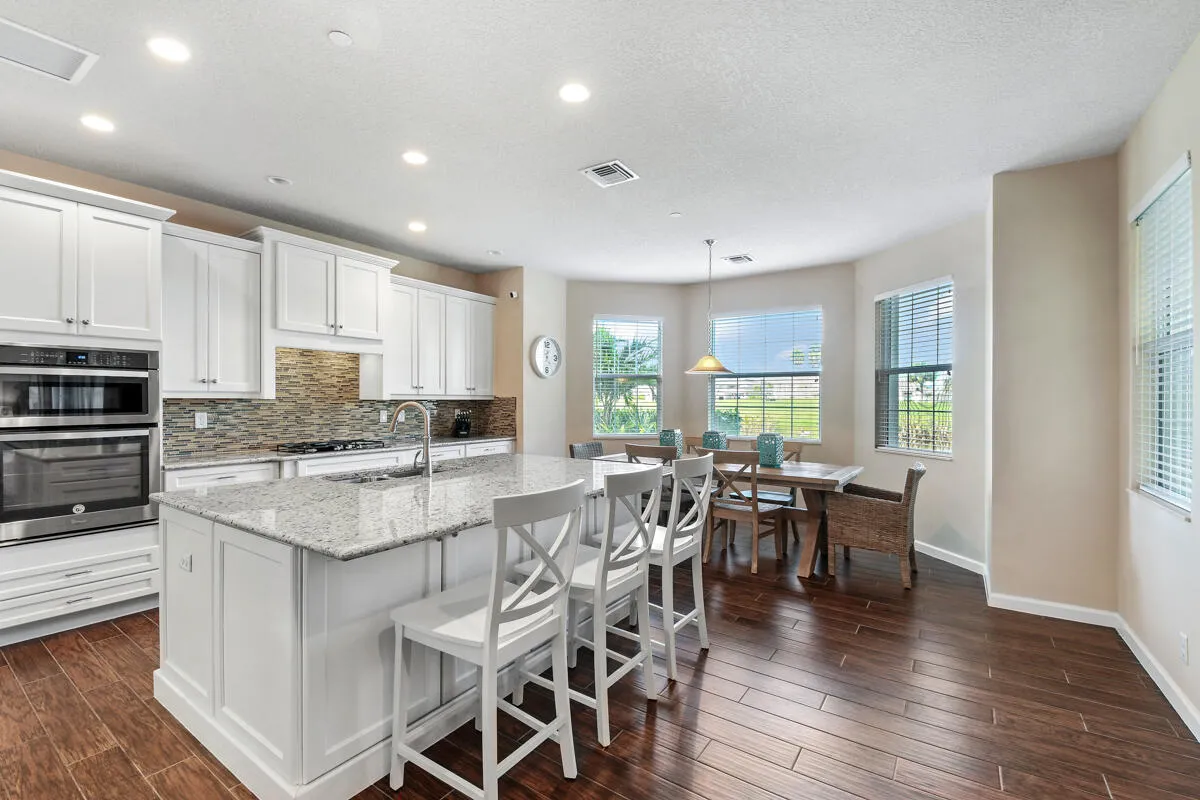 Open Modern Kitchen