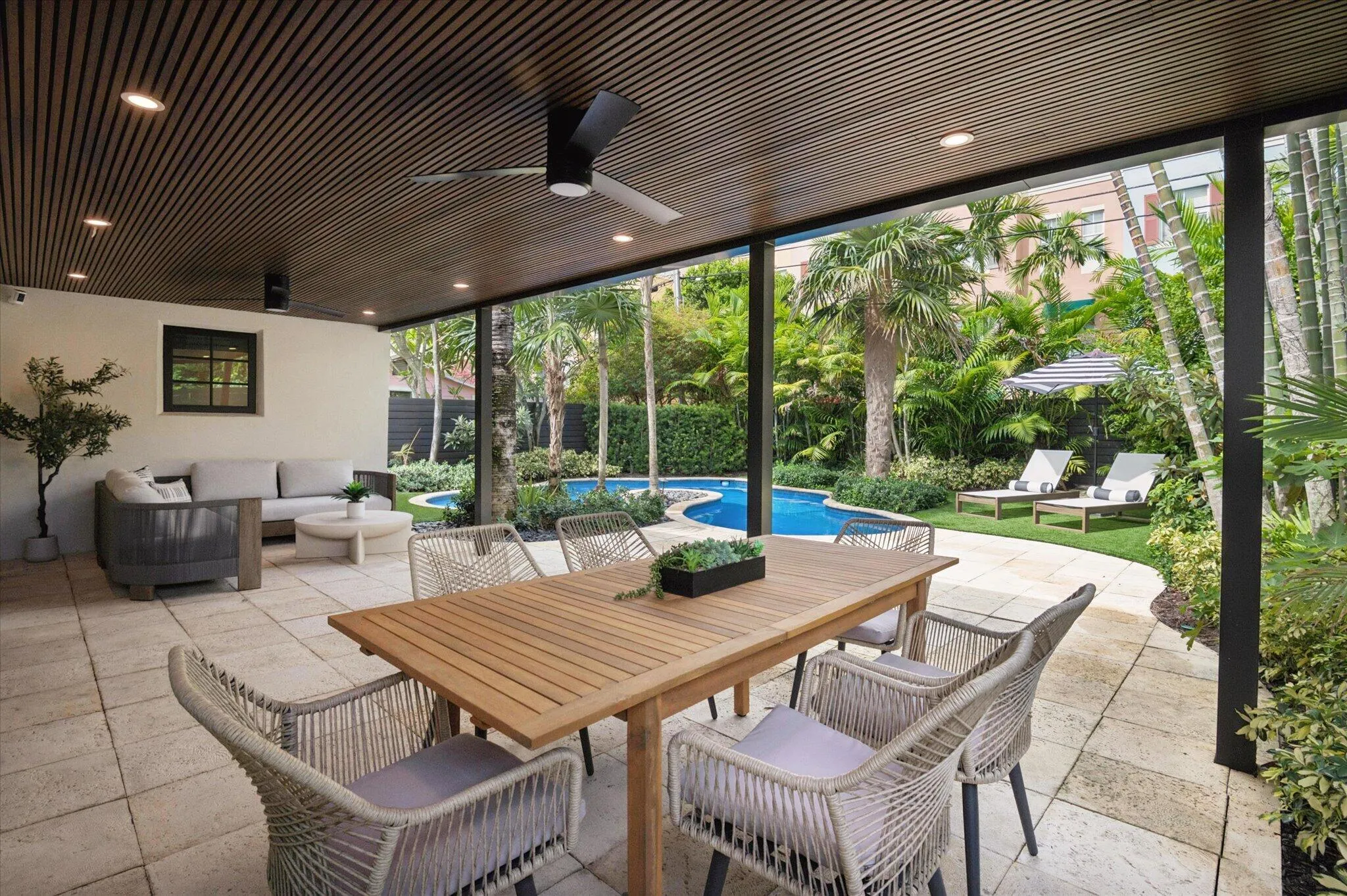 Backyard Patio Covered Seating Area
