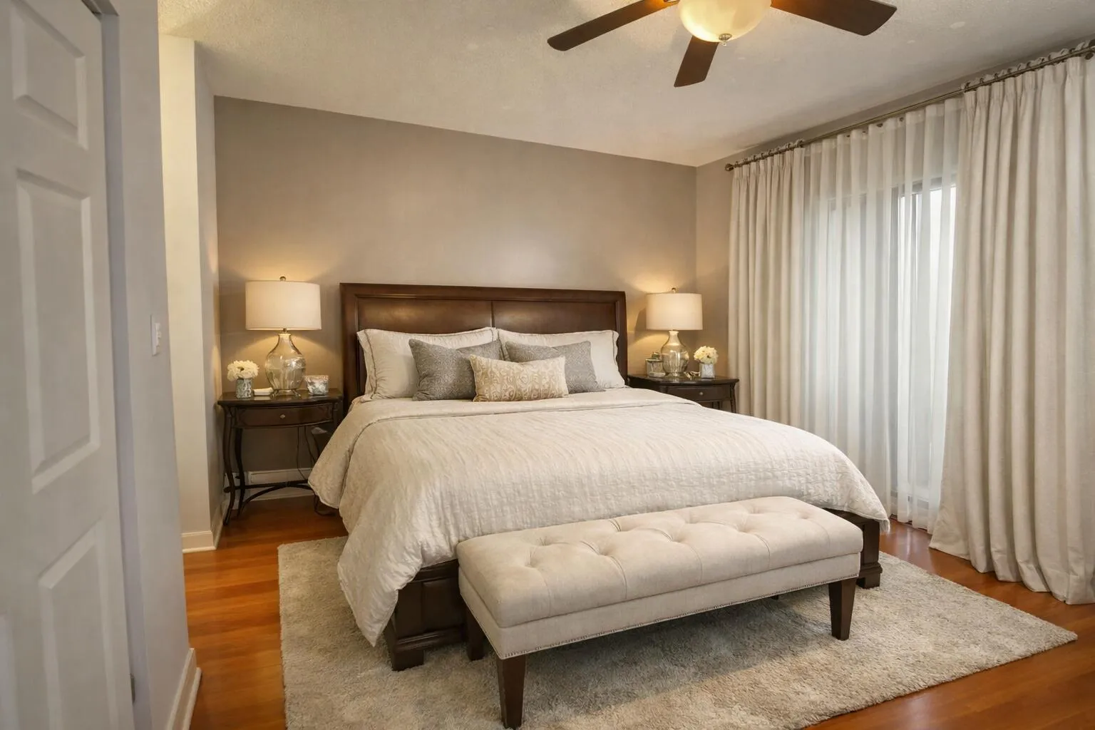 SilverlakesBedroompng