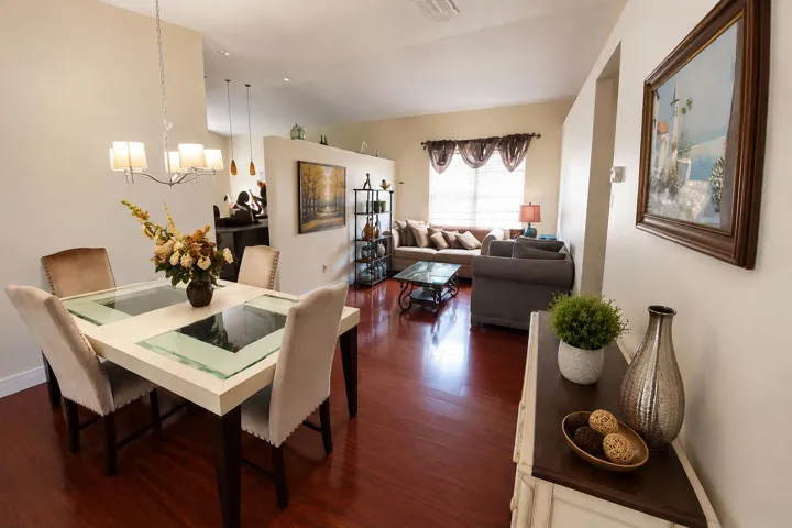 SilverlakesLivingRoompng