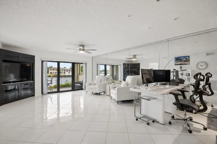 Spacious living area